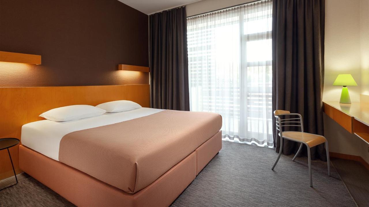 Good Zone Hotel Pishchanka  Екстериор снимка